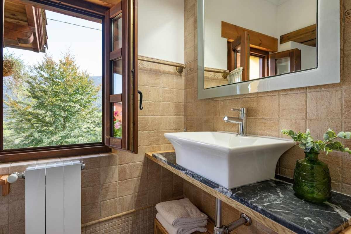 Casa Rural Soleada Para Una Escapada Tranquila Ceceda de Abajo المظهر الخارجي الصورة